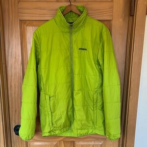 Patagonia Men’s Puffy - bright green